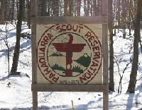 Add roof to camping sign (645 KB)