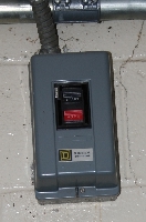 Install new starter control switch for kitchen exhaust (854 KB)